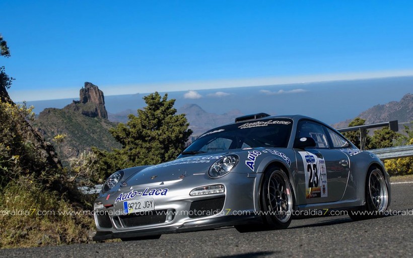 Luis Monzón con un Ford Fiesta R5 en el Islas Canarias