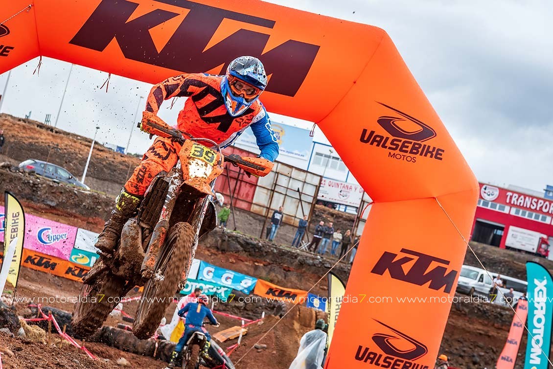 El mundialista Joan Pau se impuso en el Super Enduro Gran Canaria.