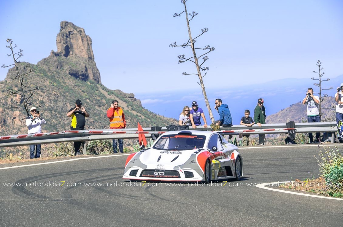 Iván Armas impuso su Porsche en Tejeda