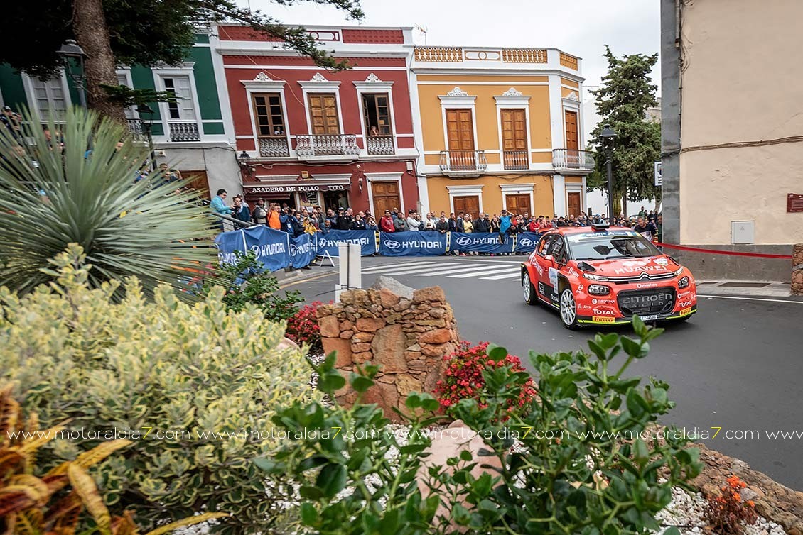 Manda Alexey Lukyanuk, pero Pepe López está a 3,8 segundos