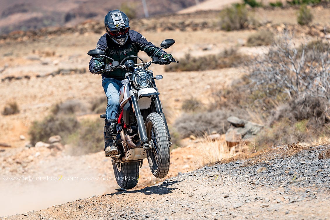 Scrambler Desert Sled 2019, subiendo el nivel