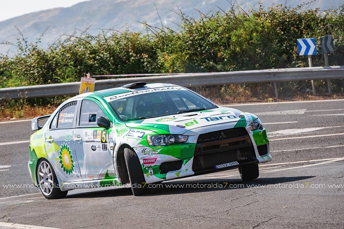 Armas y Vega ganan en un rally al límite