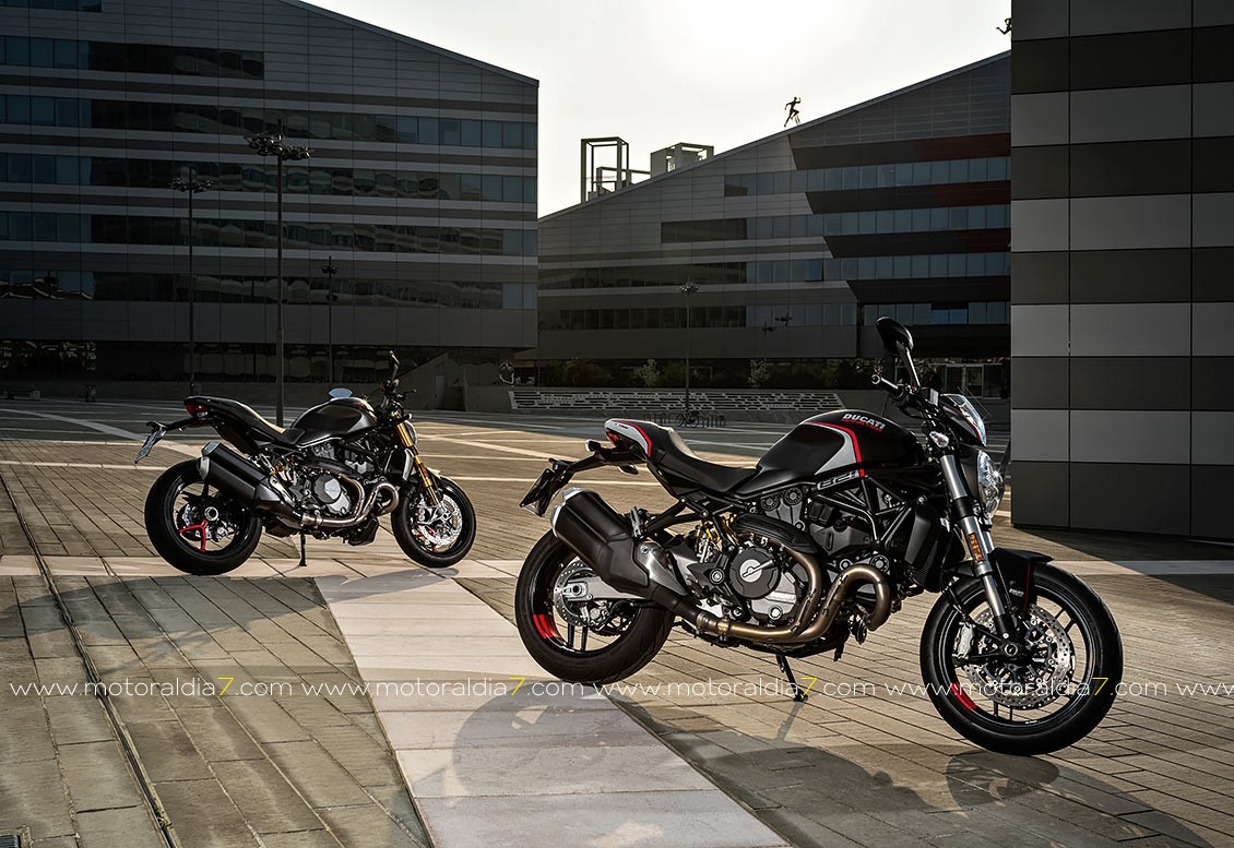 La Monster 1200 S se hace “Black on Black”