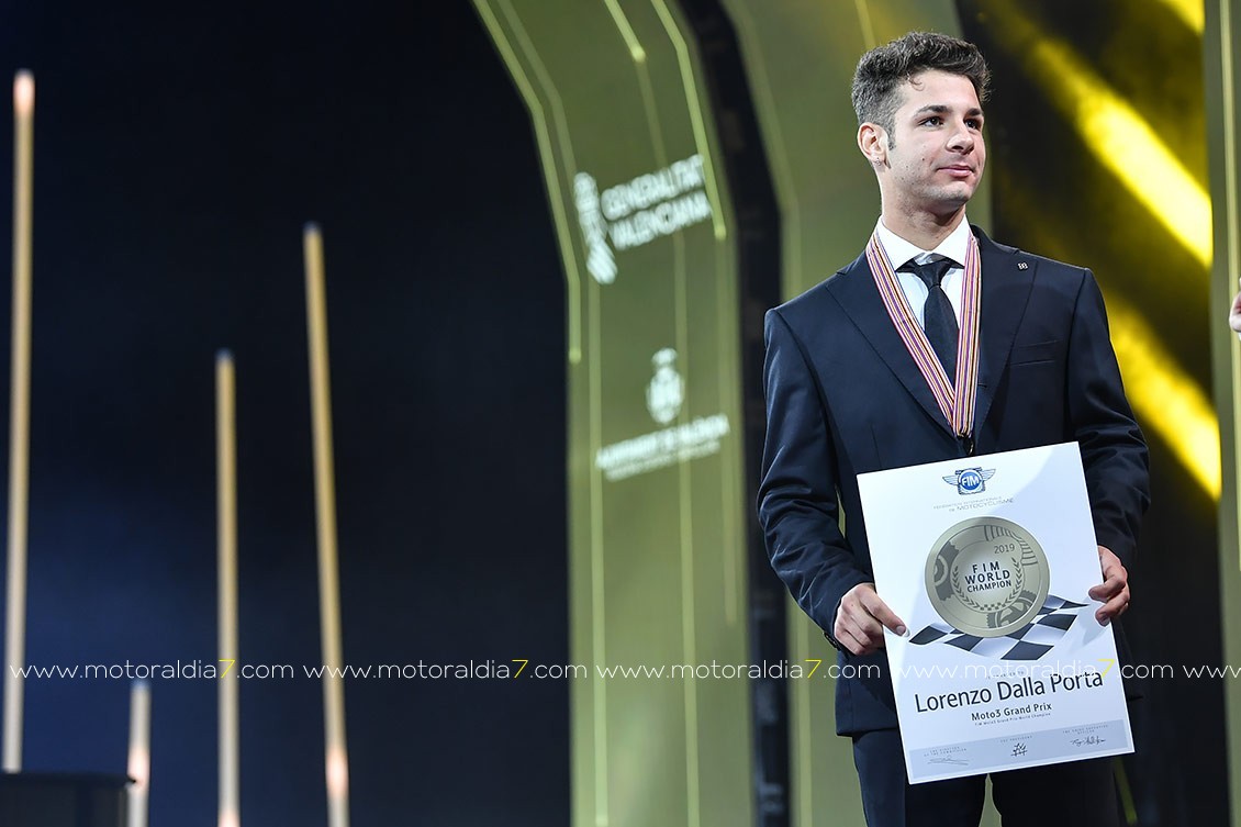 FIM MotoGP ™ entrega de premios 2019