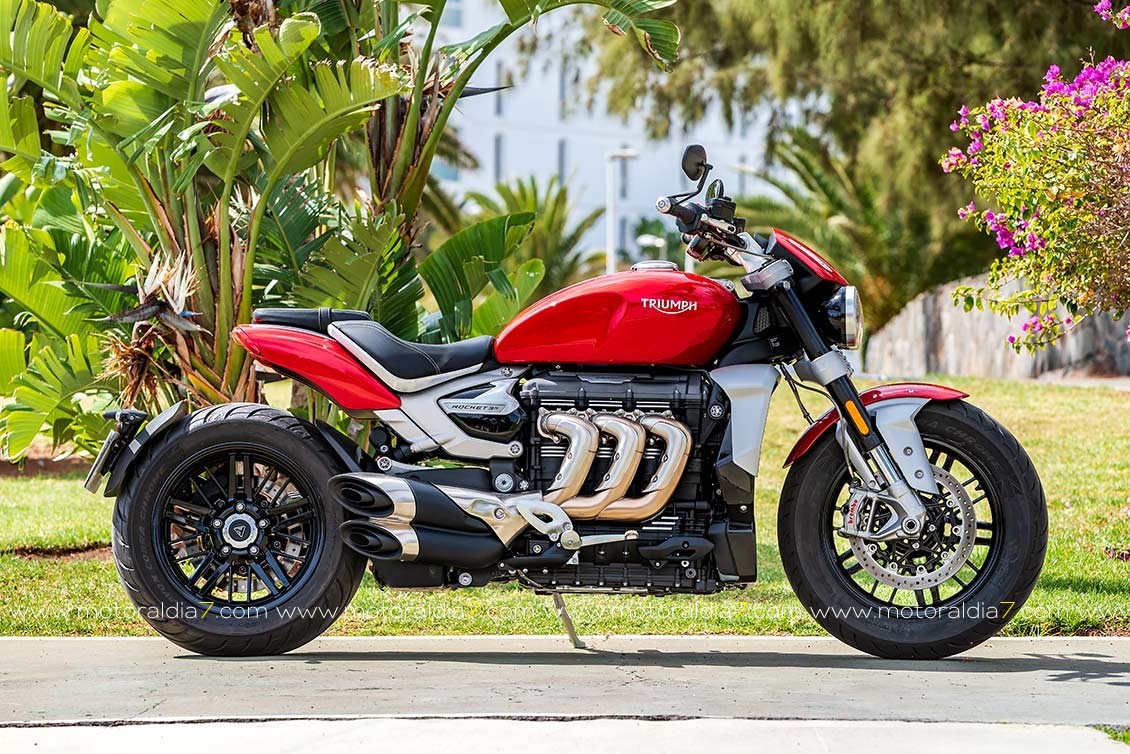 Triumph Rocket 3 R ¡La Rolls Royce de las motos!