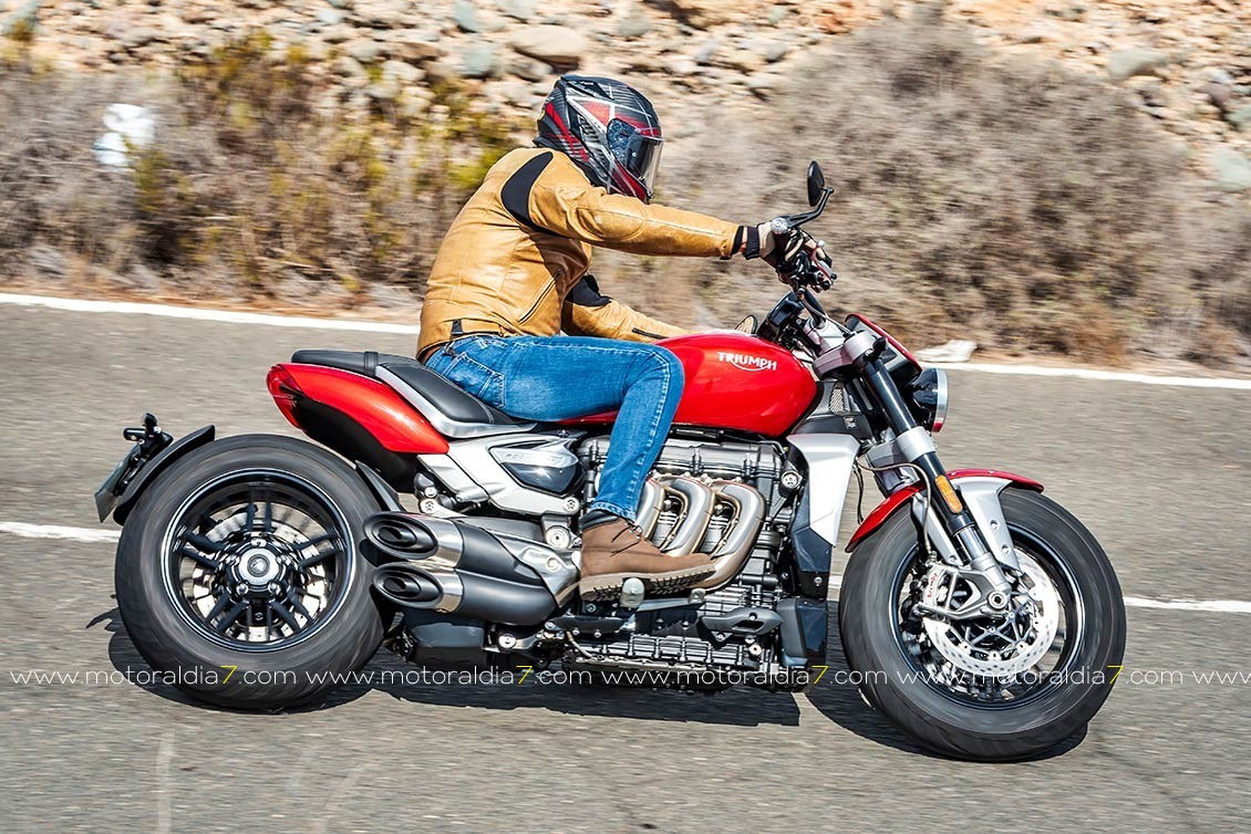 Triumph Rocket 3 R ¡La Rolls Royce de las motos!