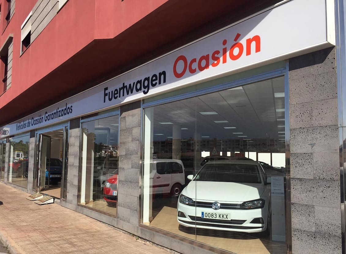 Das WeltAuto y Fuertwagen abren en Fuerteventura.
