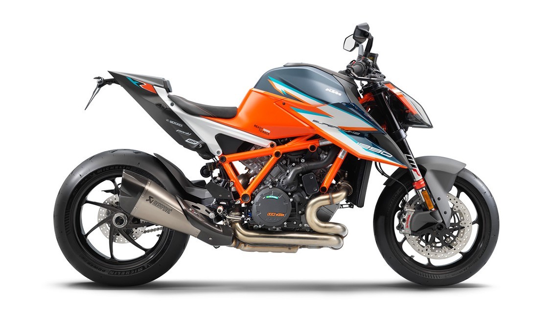 La Super Duke RR entra en escena