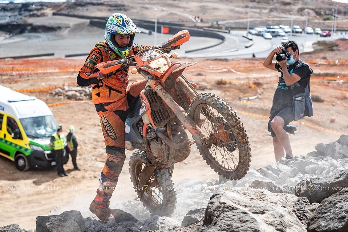 40 pilotos para el Enduro de Galdar