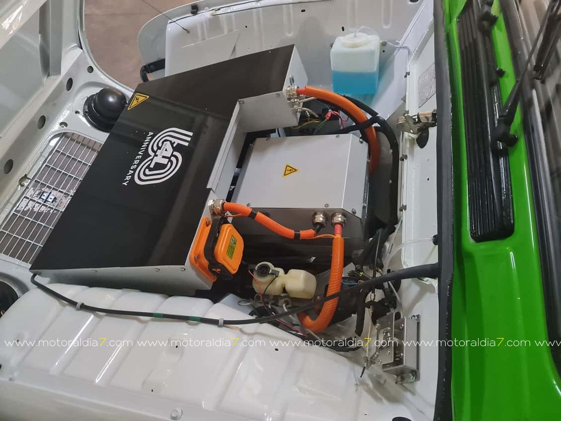 Un Renault R4 100% eléctrico, carsharing para Madrid