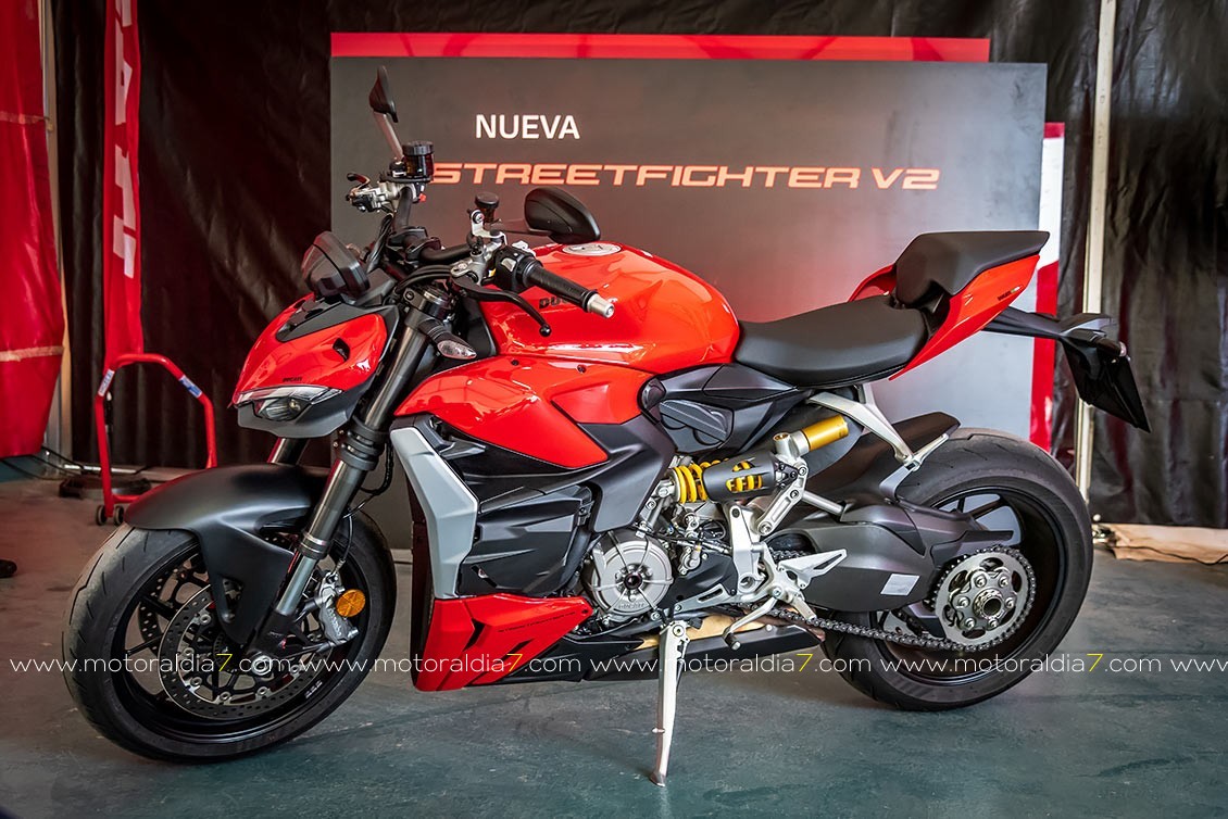 Ducati Canarias hace rugir la nueva Streetfighter V2