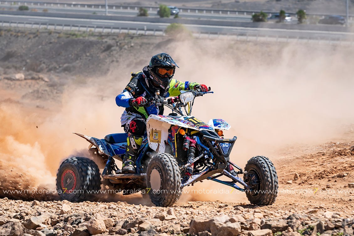 Quintana y Mujica, arrasaron en el Rally de Tierra Gran Canaria