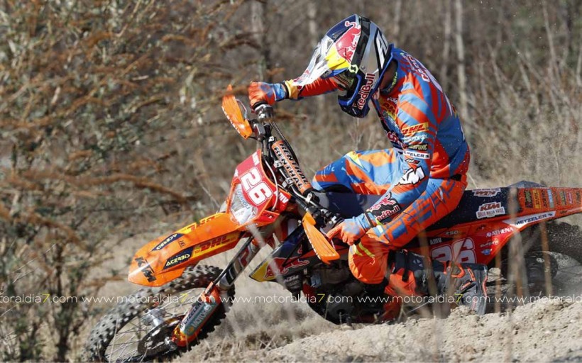 KTM ENDURO Factory Racing Team READY TO RACE