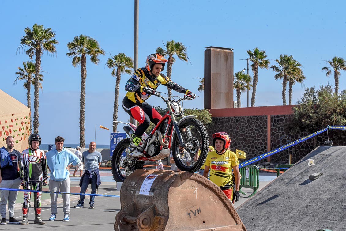 Bou y Fujinami, de Honda Canarias en la gran fiesta del Trial