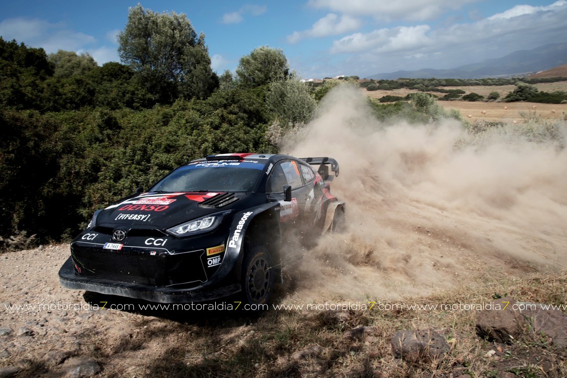 Ott Tänak y Martin Järveola logran una sorprendente victoria en Italia