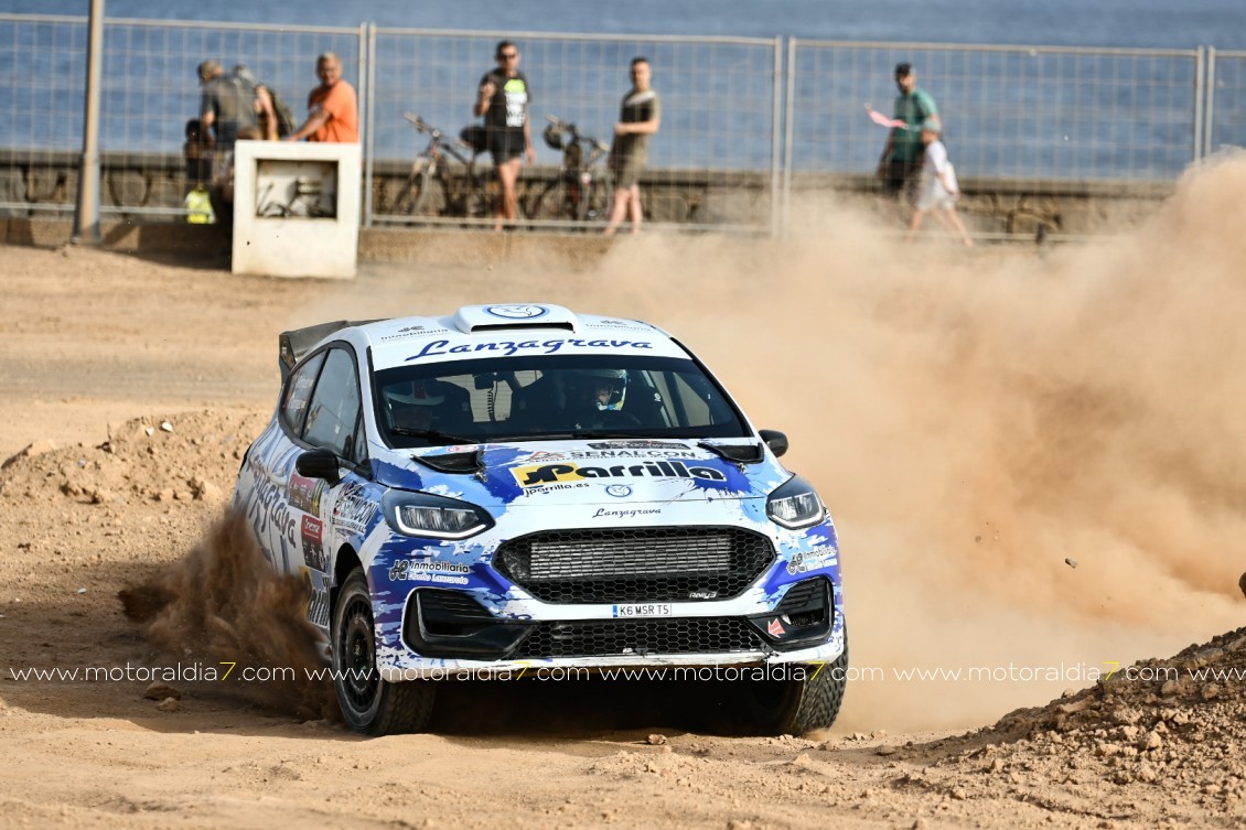 Los foráneos mandan el primer día del Rally Isla de Los Volcanes