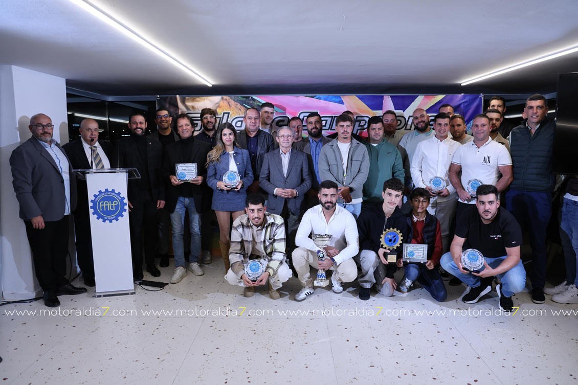 Los pilotos lanzaroteño recibieron sus trofeos