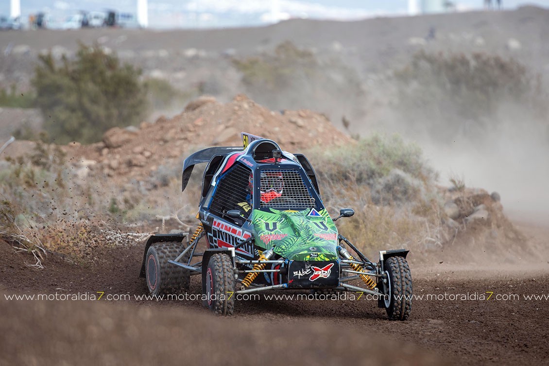 Simón Medina Campeón Insular y de la Copa Kicar V Energy Drink